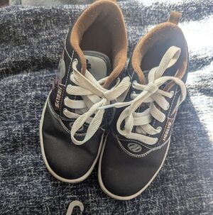 Like New Heelys Star Wars Yoda Black and White Kids Sneakers Size 2